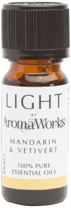 AROMAWORKS LIGHT 100% Pure Essential Oil Blend Mandarin & Vetivert 10ml